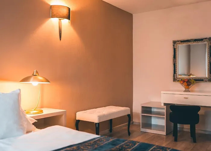 Hotel Julian